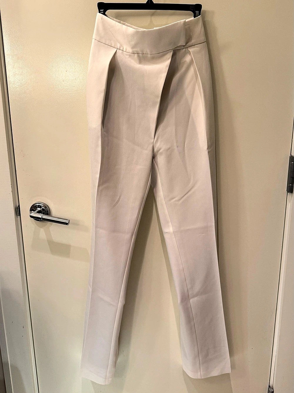 J. Luxlabel Women's Straight Leg Pants in White Like New